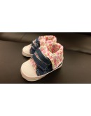 Scarpe bimba jeans e fiori rosa Scarpe bimba jeans e fiori rosa